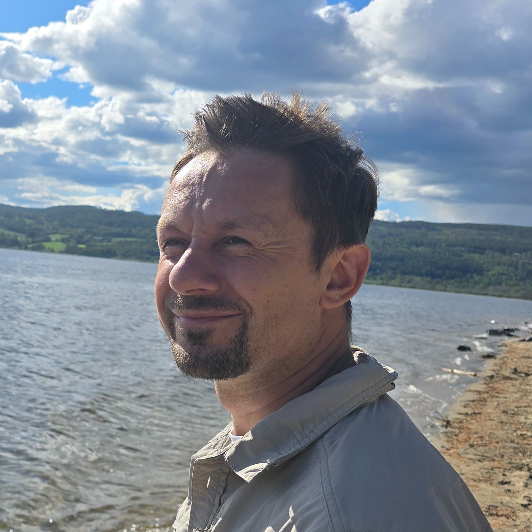 Zdjęcie profilowe jednego z twórców.